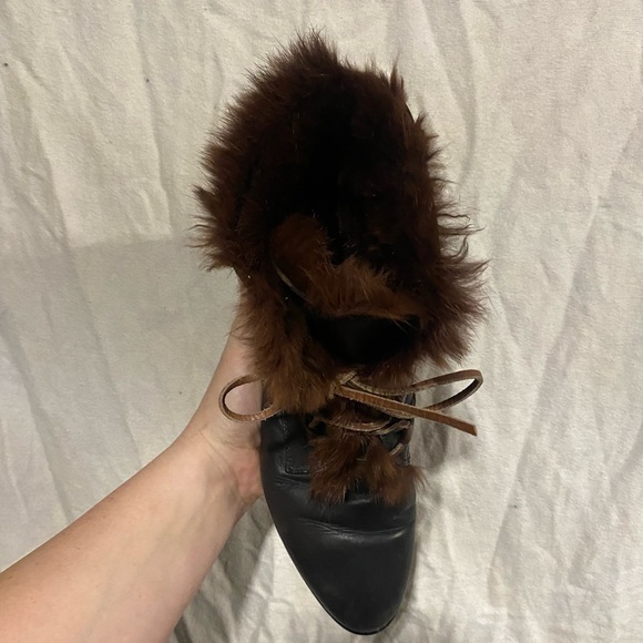 Vintage boots with fo fur and leather laces - Picture 6 of 7